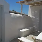 瓦瑞娜丽小型精品旅馆 Mykonos Town