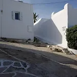 招待所 瓦瑞娜丽小型精品旅馆 2*