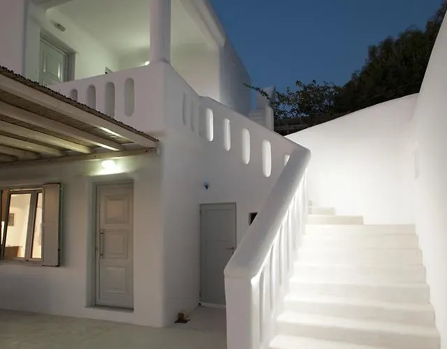 瓦瑞娜丽小型精品旅馆 2*