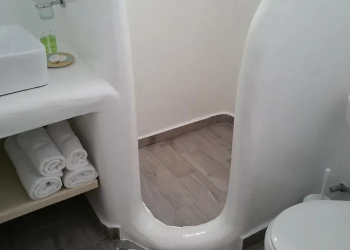 瓦瑞娜丽小型精品旅馆 2*