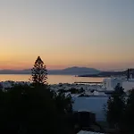 Varnali Small Boutique Mykonos Town