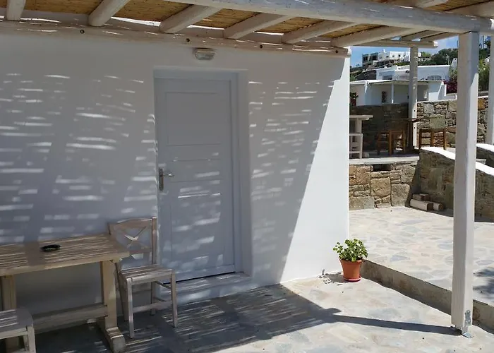 Varnali Small Boutique בית הארחה